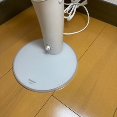 美品 パナソニック デスクライト通電確認済の画像