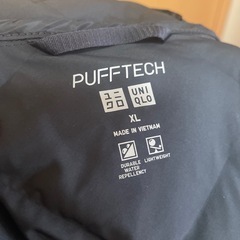 UNIQLO パフテック パーカー 黒 XLの画像