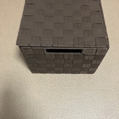 蓋付きカゴ　🧺　かご1つの画像