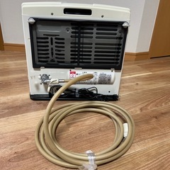 リンナイ　ガスファンヒーター　(白)の画像