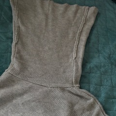 アシンメトリー　アイスグレー　ニットトップスの画像