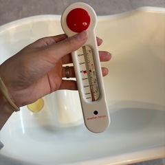 ベビーバス & 温度計の画像