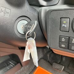 ★Ｈ30★ダイハツ★ミラース★ＳＡⅢ★走行13,000ｋｍ★一時抹消の画像