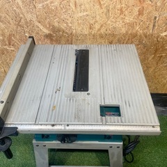 Makita 電動のこぎり スタンド付き　テーブルソー　2703モデルの画像