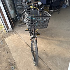 ギャ付折りたたみ自転車の画像