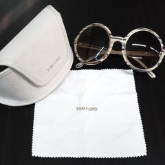 【本体美品】TOM FORD（トムフォード）キャリエTF268 25F ケース・クロス付き【管理番号295】の画像