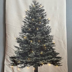 クリスマスツリー　タペストリー　の画像