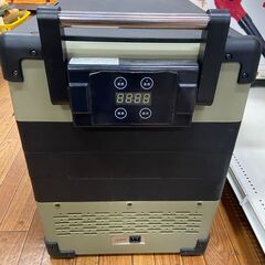 【中古】【店頭引取限定】EENOUR　車載冷蔵庫　22.000円（税込）4409の画像