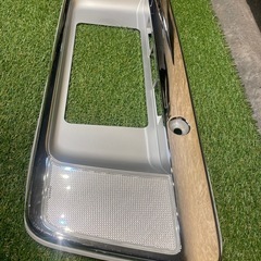 【未使用】ハイエース200系リア社外ナンバープレート枠ガーニッシュVENTURYの画像