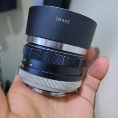 レンズは極上 純正メタルフード付き MINOLTA MC ROKKOR-PF 55mm F1.7 分解清掃済の画像