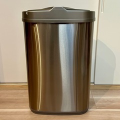 WEIMALL 自動開閉センサー付 ステンレス製ゴミ箱の画像