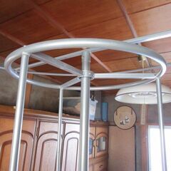 回転ハンガーラックの画像