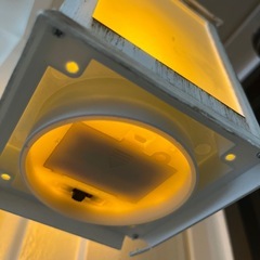 ホワイトレトロ電池照明の画像