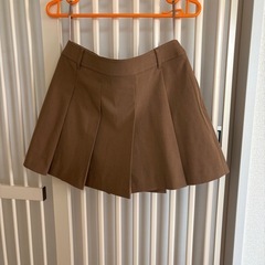 ユニクロ　プリーツスカートの画像