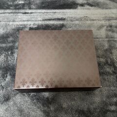 財布を買った時についていた箱の画像