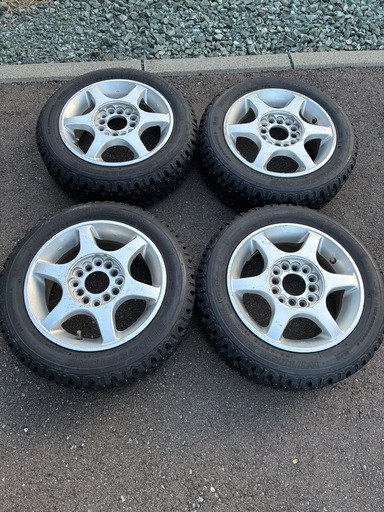 155 65 13　スパイクタイヤ　スタッドレス　ブリヂストン　BS 13インチ