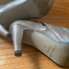 MANAのショートブーツの画像