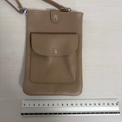スマホ用ポシェット　革製の画像