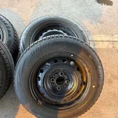 日産　スタッドレスタイヤ14インチ
　鉄チン　の画像