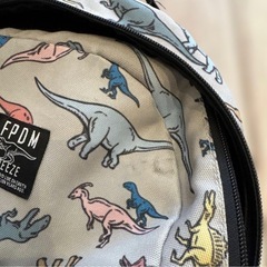 breeze リュック　キッズ　恐竜の画像