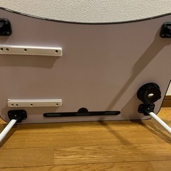 折りたたみテーブルの画像