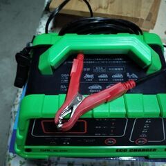 バッテリーチャジャーの画像