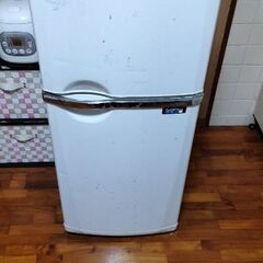 冷蔵庫の画像