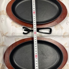 ステーキ皿プレート　ハンドル付きの画像