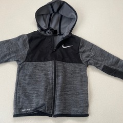 NIKE 100cm 冬服アウターの画像