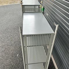 突っ張りラック スチールラック アルミラック メタルラック 収納棚の画像