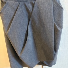 レディーススーツ　ジャケット　スカートの画像