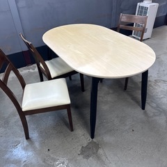 ダイニング4点セットの画像