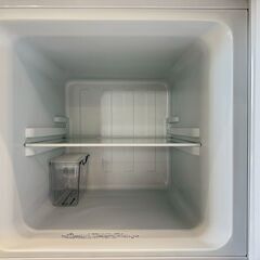 【高年式】大阪送料無料★3か月保障付き★冷蔵庫★アビテラックス★2ドア★2024年★AR-131★IR-65の画像