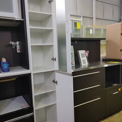 ジャングル×2和泉大型良品館 　食器棚　スリム　ニトリ　フォルム　キッチン【R-292】の画像