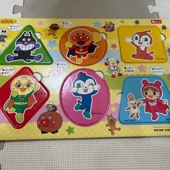  アンパンマン パズルセット
の画像