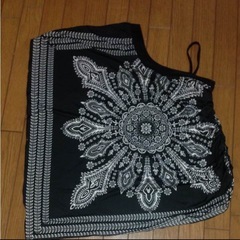 ANAP ペイズリー柄 オフショルダー トップスの画像