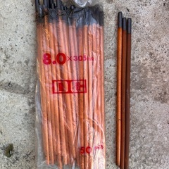 【引取歓迎】ガウジングカーボン 8mm×305mm 炭棒 ジャンク扱いの画像