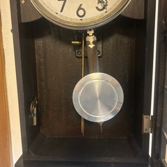 昭和レトロ明治時計
（ゼンマイ式）の画像
