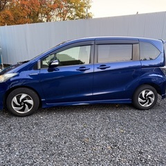 茨城県 H27年 ホンダ フリードハイブリッド プレミアムエディション即納車okの画像