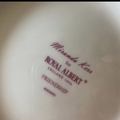 ロイヤルアルバート  ティーポットの画像