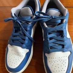 ナイキスニーカーの画像