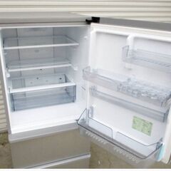 【 美品　3ヵ月保証 】高年式　2023年製　アクア　3ドア　冷蔵庫　AQR-27N　動作良好　272L　真ん中野菜室　グリップハンドル　AQUA　566ZSの画像