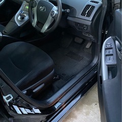 30 プリウス  後期　S 車検R8年12月の画像