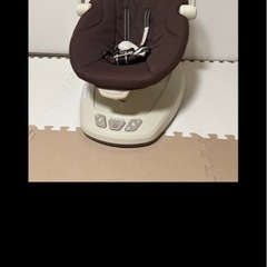 備品完備　アップリカ　電動バウンサー　スマートスウィングの画像