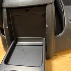 【1週間のみ】ハイエースワイド　
センターコンソールの画像