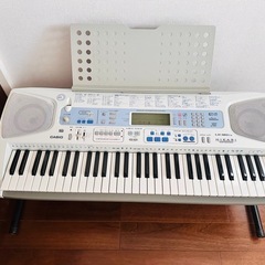 CASIO 光ナビゲーション 電子ピアノ LK-180TVの画像