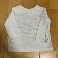 ホワイト 長袖 Tシャツ プリント入り　80の画像