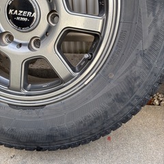 ハイエース　スタッドレスタイヤホィールセットの画像