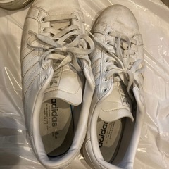 スニーカーメンズの画像