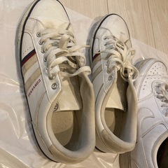 スニーカーメンズの画像